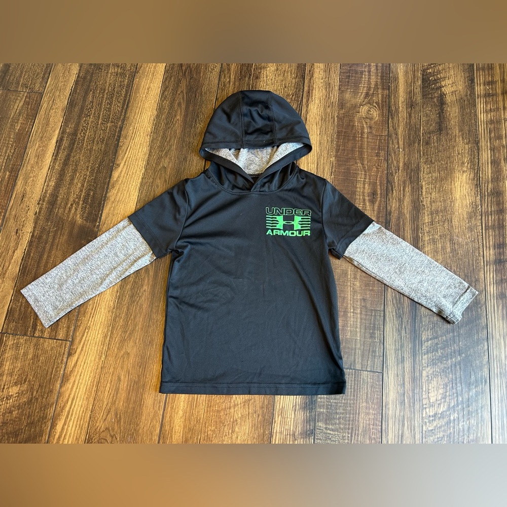 Under Armour Toddler Boys Hooded Long Sleeve Shirt Size 4T